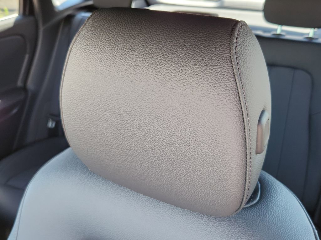 New 2026 Mercedes-Benz GLA 250 4MATIC image 14