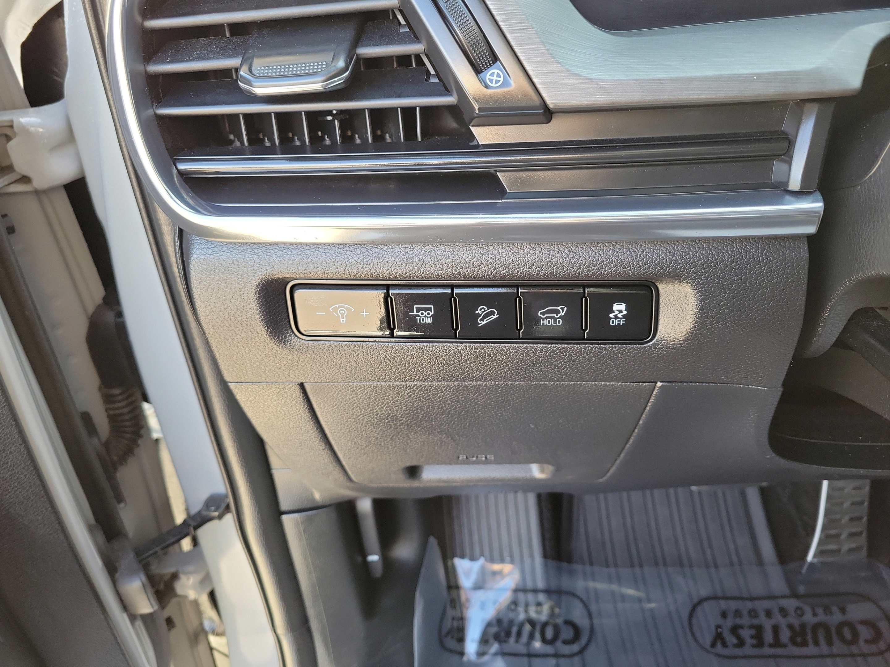 Certified 2023 Kia Telluride SX X-Line AWD/4WD image 27