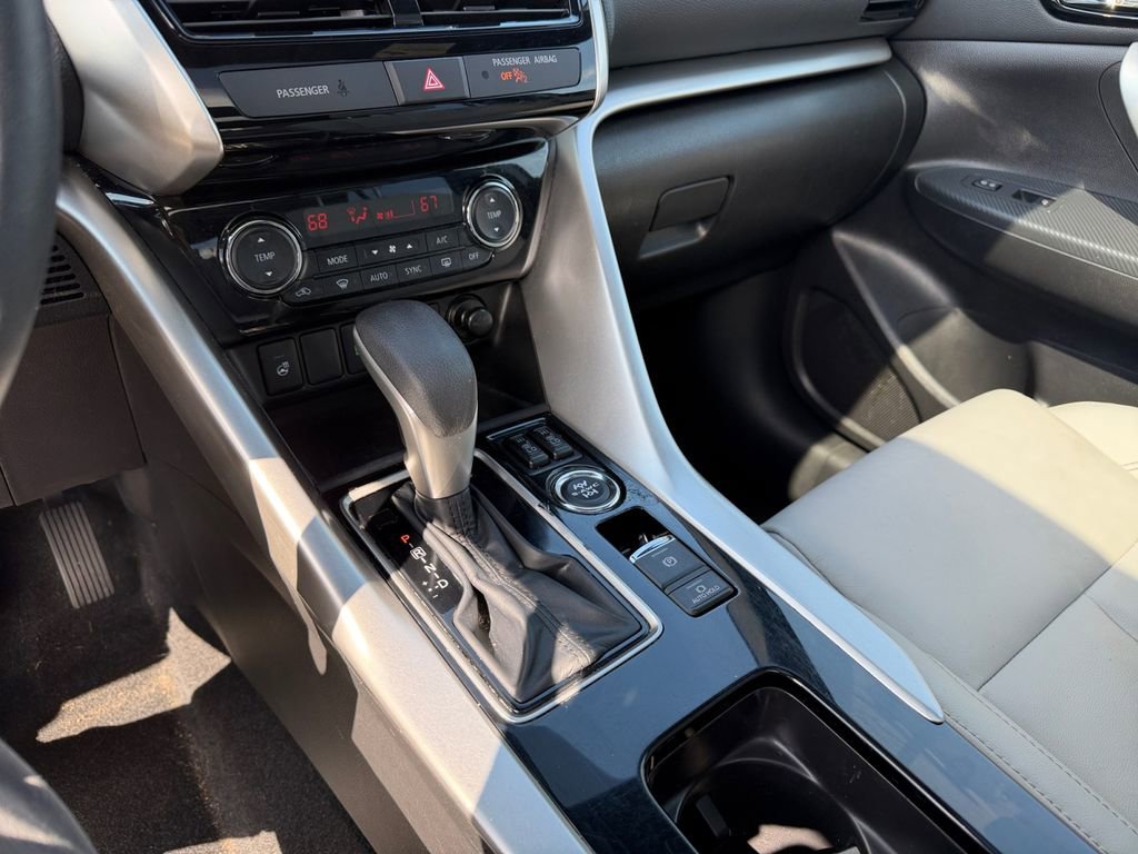 Used 2024 Mitsubishi Eclipse Cross SEL image 21