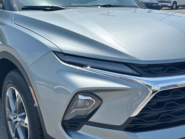 New 2026 Chevrolet Blazer LT w/ Convenience Package AWD/4WD image 10