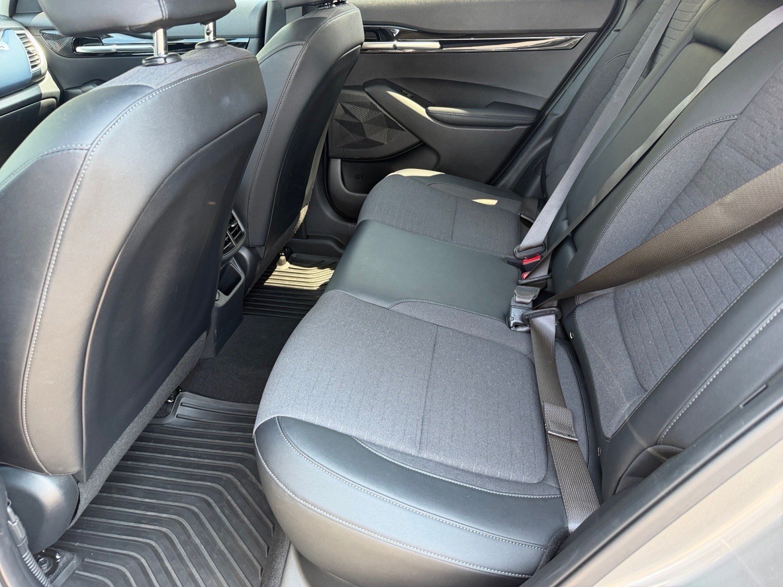 Used 2023 Kia Seltos S FWD image 14