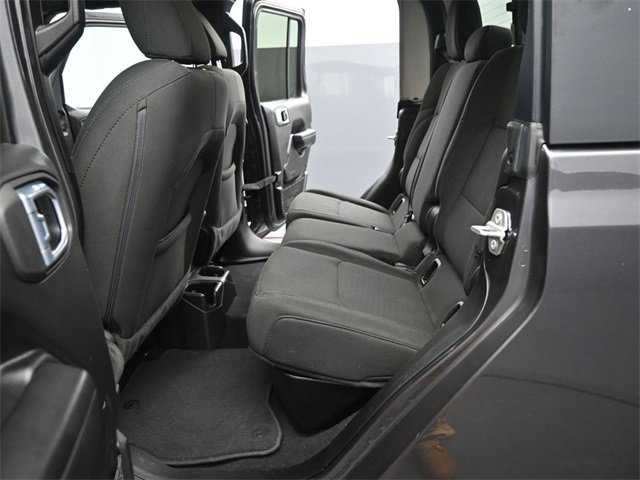 Used 2021 Jeep Gladiator Willys image 13