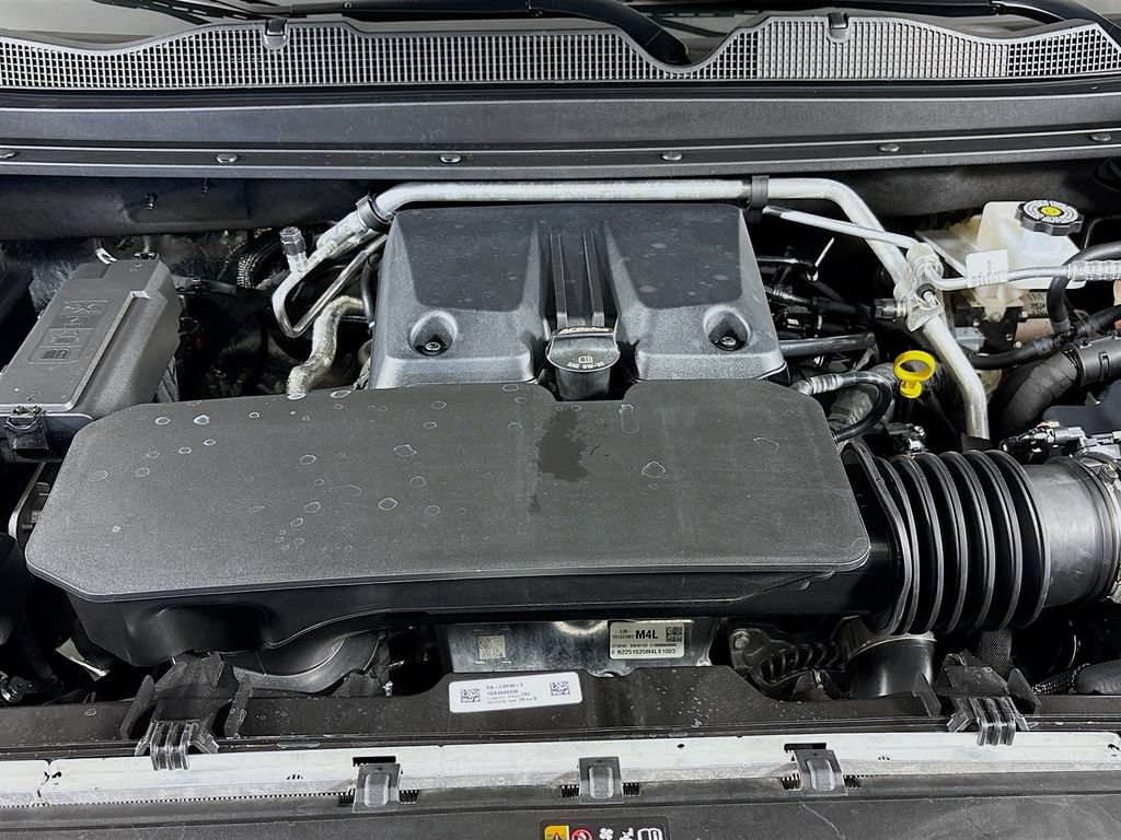 Certified 2025 GMC Canyon Denali AWD/4WD image 35