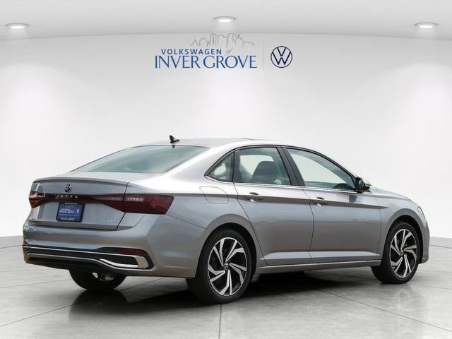 New 2026 Volkswagen Jetta SEL FWD image 2