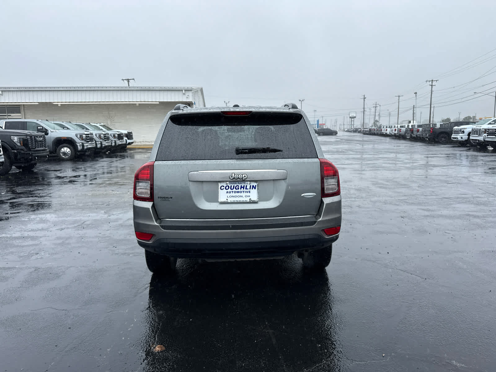 Used 2014 Jeep Compass Latitude FWD image 4