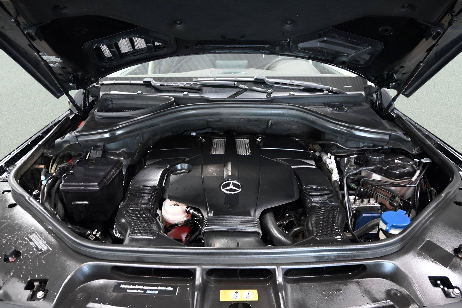 Used 2019 Mercedes-Benz GLS 450 4MATIC w/ Premium 1 Package image 38