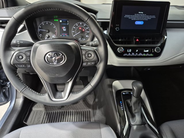 Used 2025 Toyota Corolla SE FWD image 14