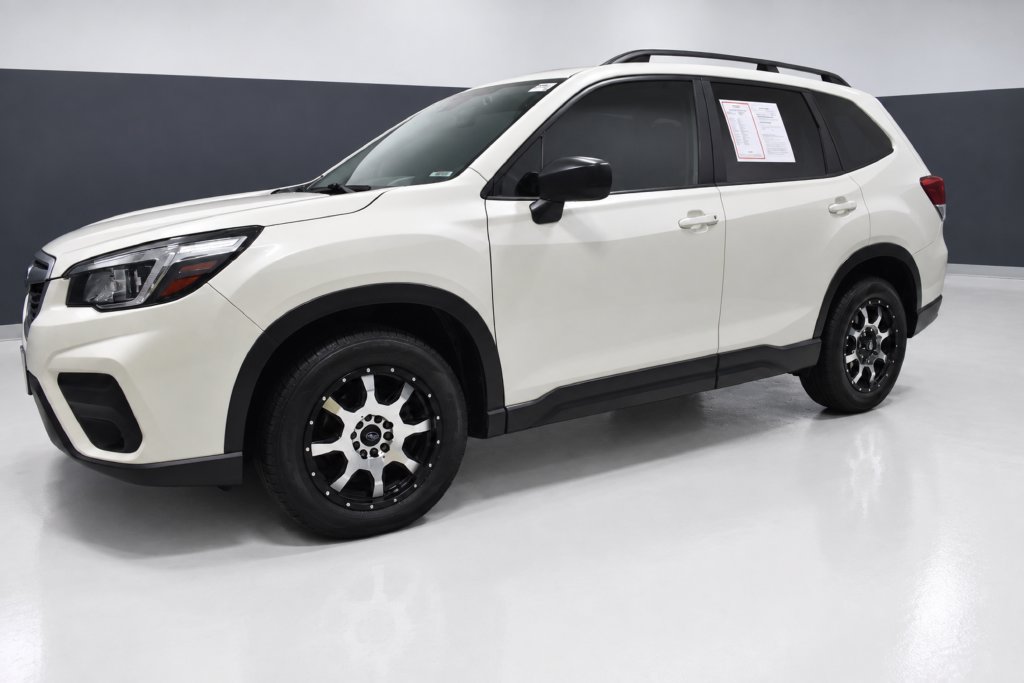 Used 2020 Subaru Forester w/ Alloy Wheel Package AWD/4WD image 2