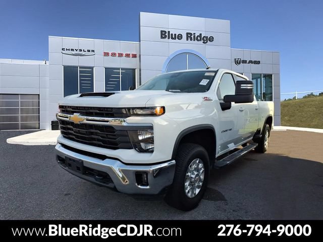 Used 2026 Chevrolet Silverado 2500 LT AWD/4WD image 1