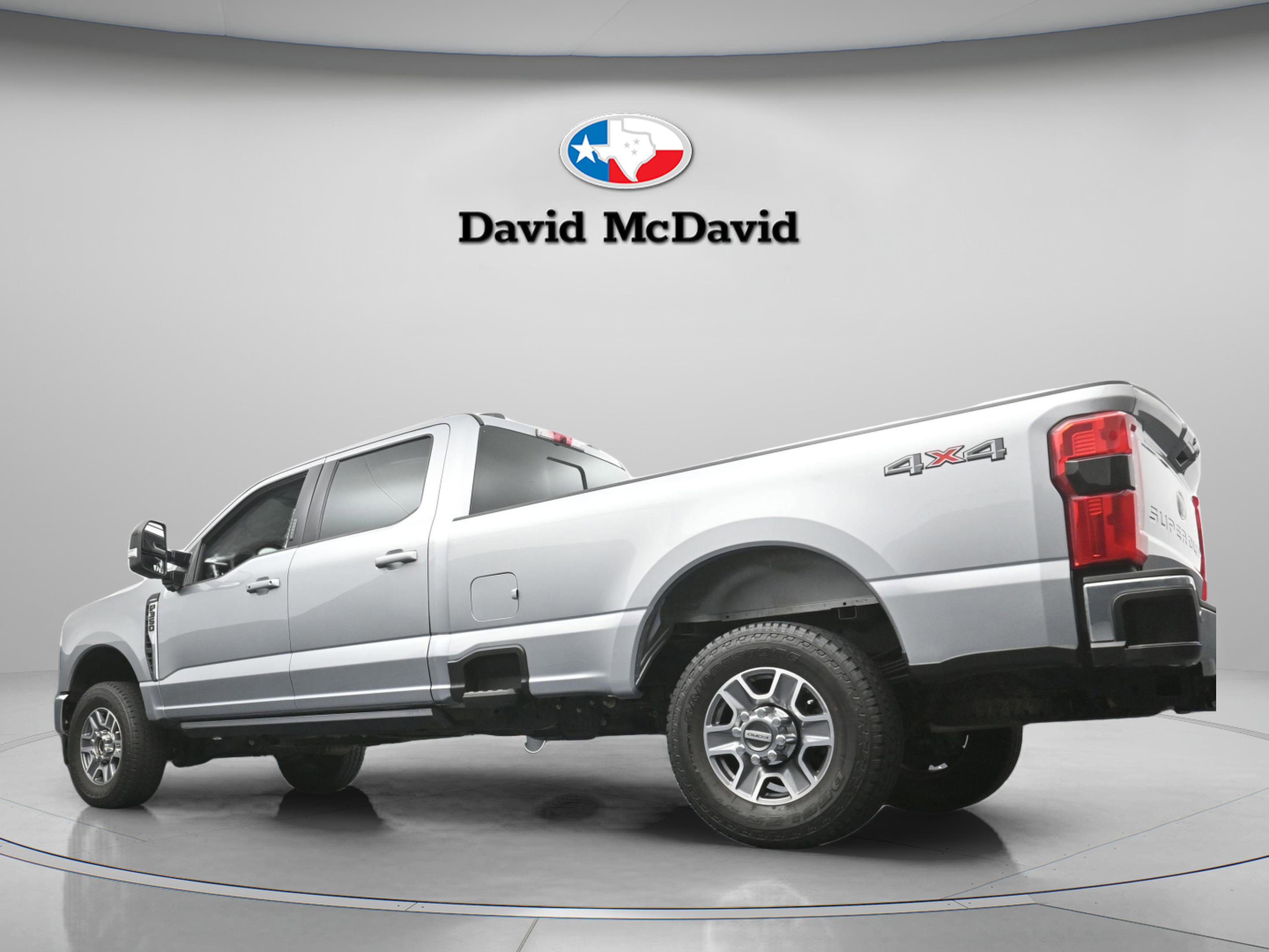 Used 2024 Ford F350 Lariat image 32