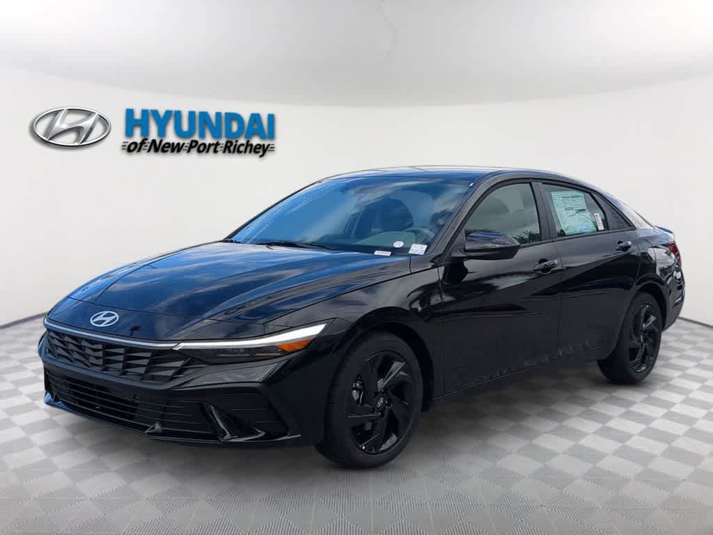 New 2026 Hyundai Elantra SEL Sport Premium FWD image 1