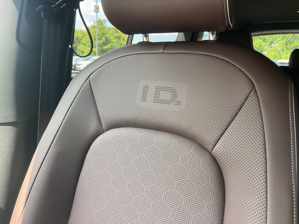 New 2025 Volkswagen ID. Buzz Pro S image 21