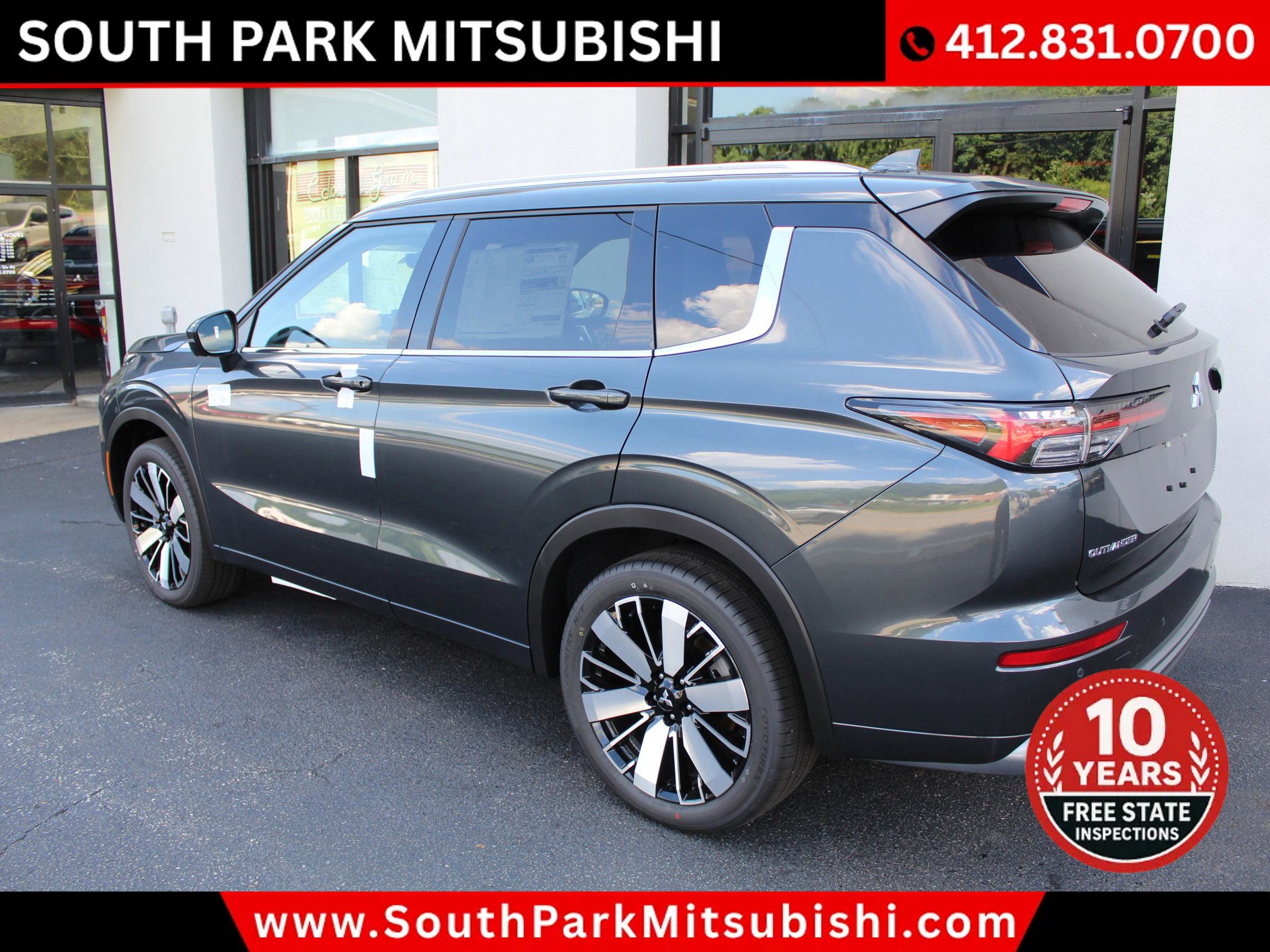 New 2025 Mitsubishi Outlander SEL image 7