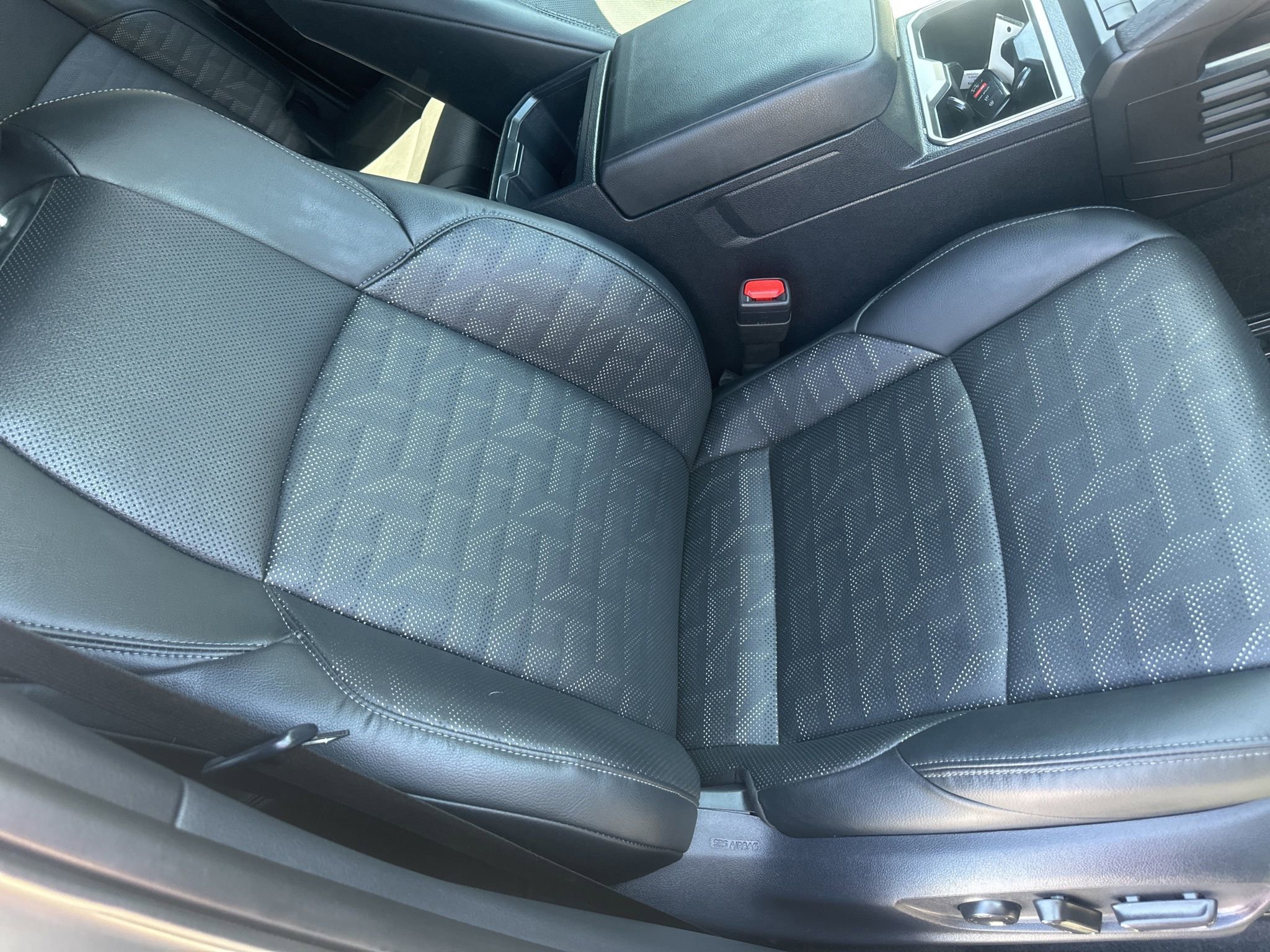 Used 2024 Toyota Tacoma TRD Sport w/ TRD Sport Premium Package AWD/4WD image 14