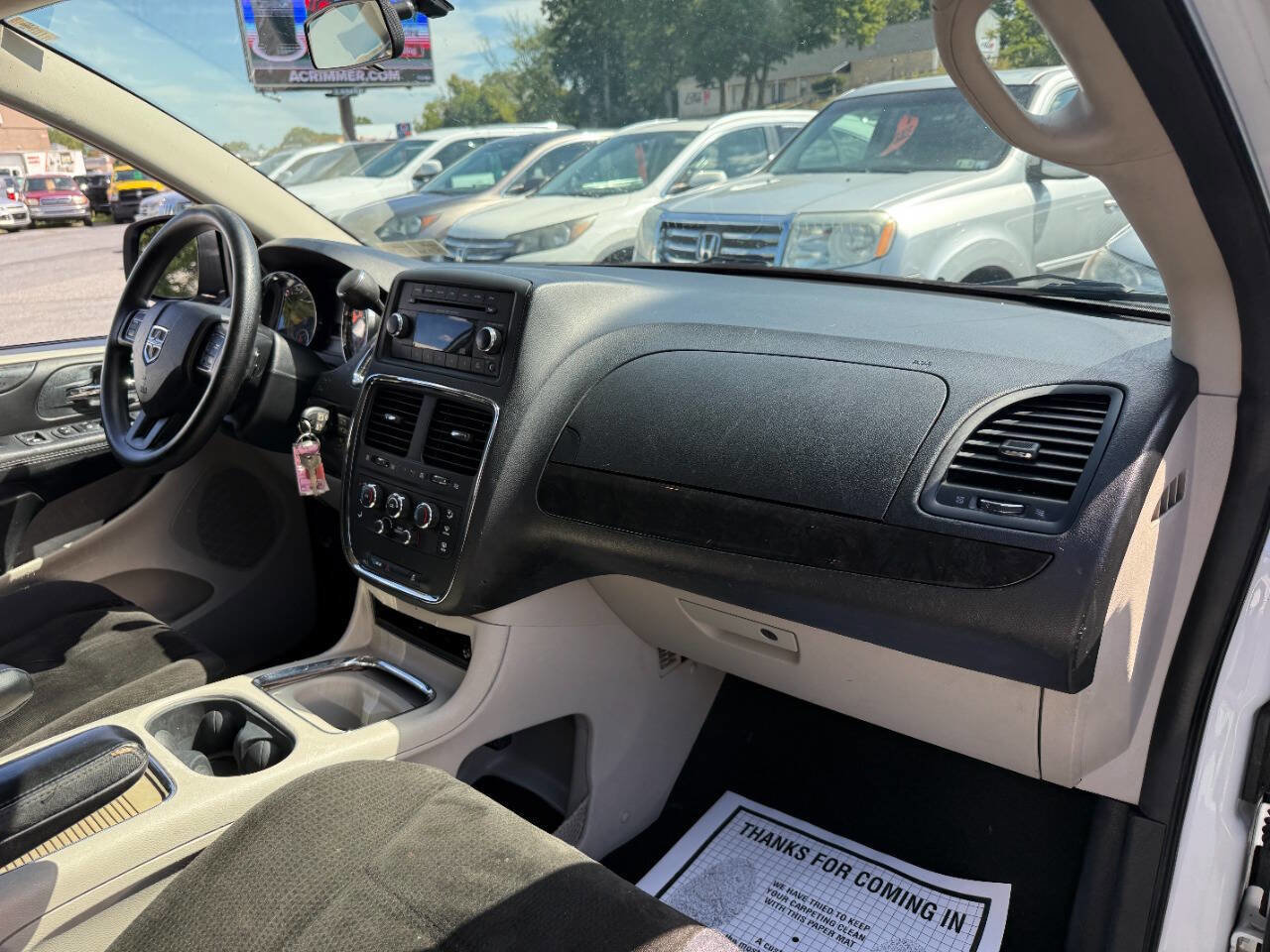 Used 2015 Dodge Grand Caravan SXT w/ Security Group FWD image 34