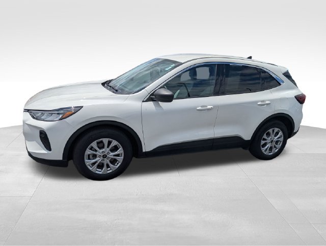 Used 2023 Ford Escape Active w/ Cold Weather Package FWD image 30