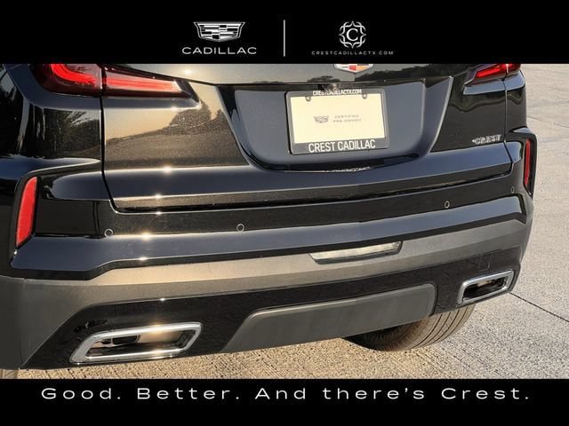 Certified 2024 Cadillac XT4 Premium Luxury w/ Cold Weather Package FWD image 9