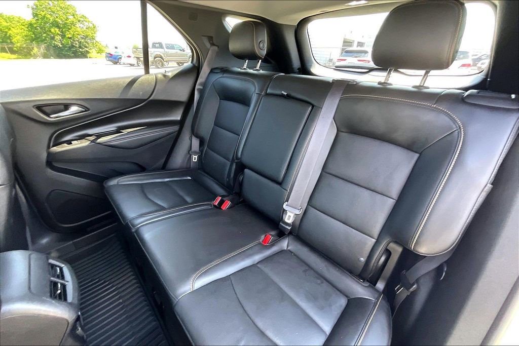 Used 2018 Chevrolet Equinox Premier FWD image 19
