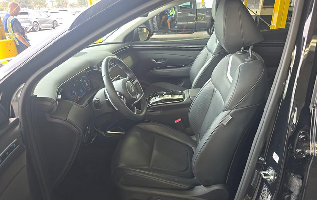 Used 2024 Hyundai Tucson Limited AWD/4WD image 5