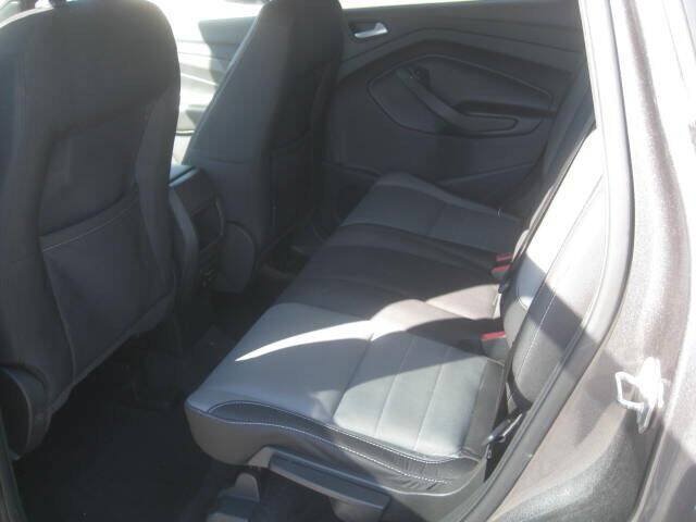 Used 2016 Ford Escape SE w/ SE Cold Weather Package AWD/4WD image 12
