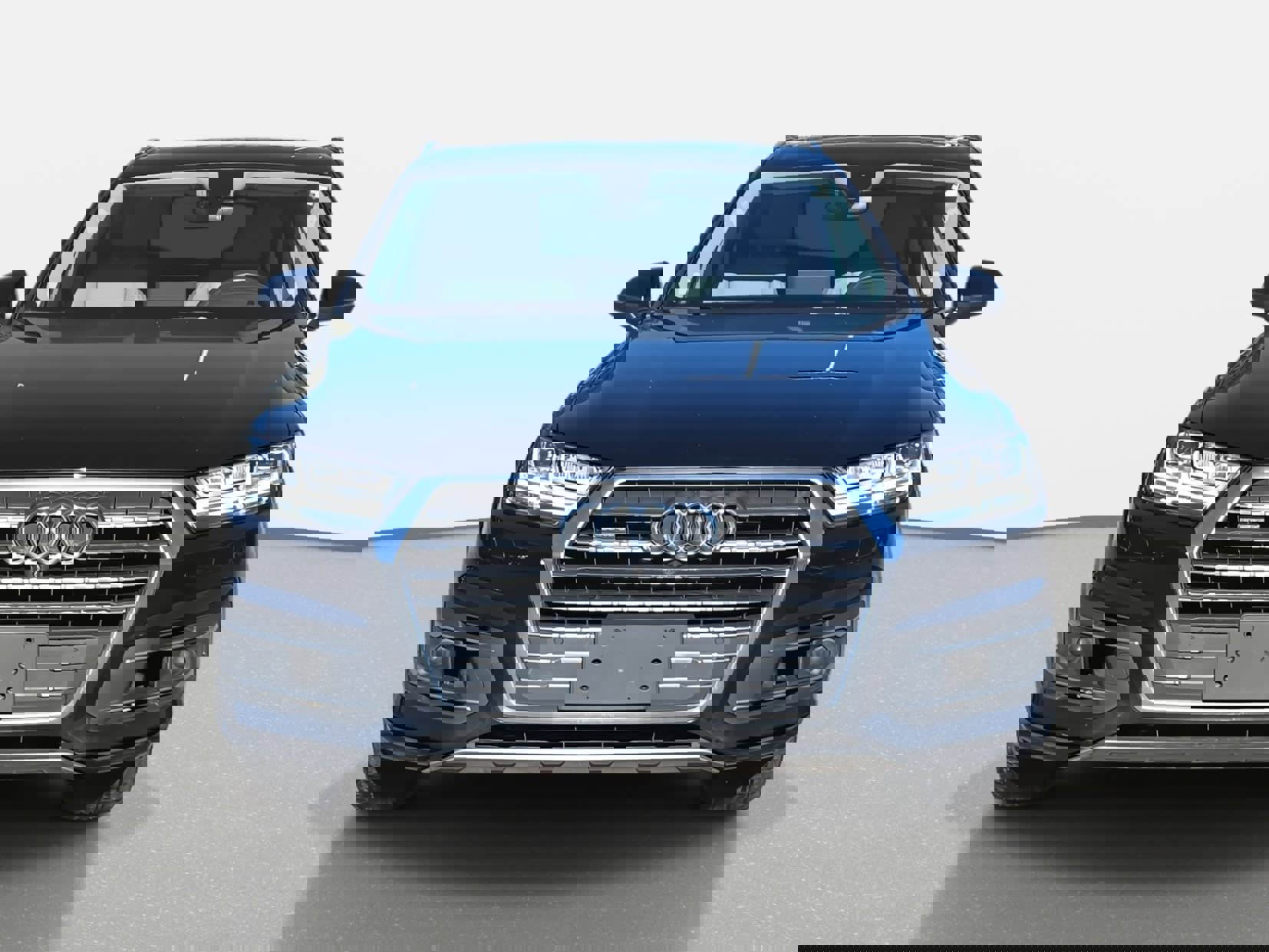 Used 2018 Audi Q7 3.0T Prestige image 2