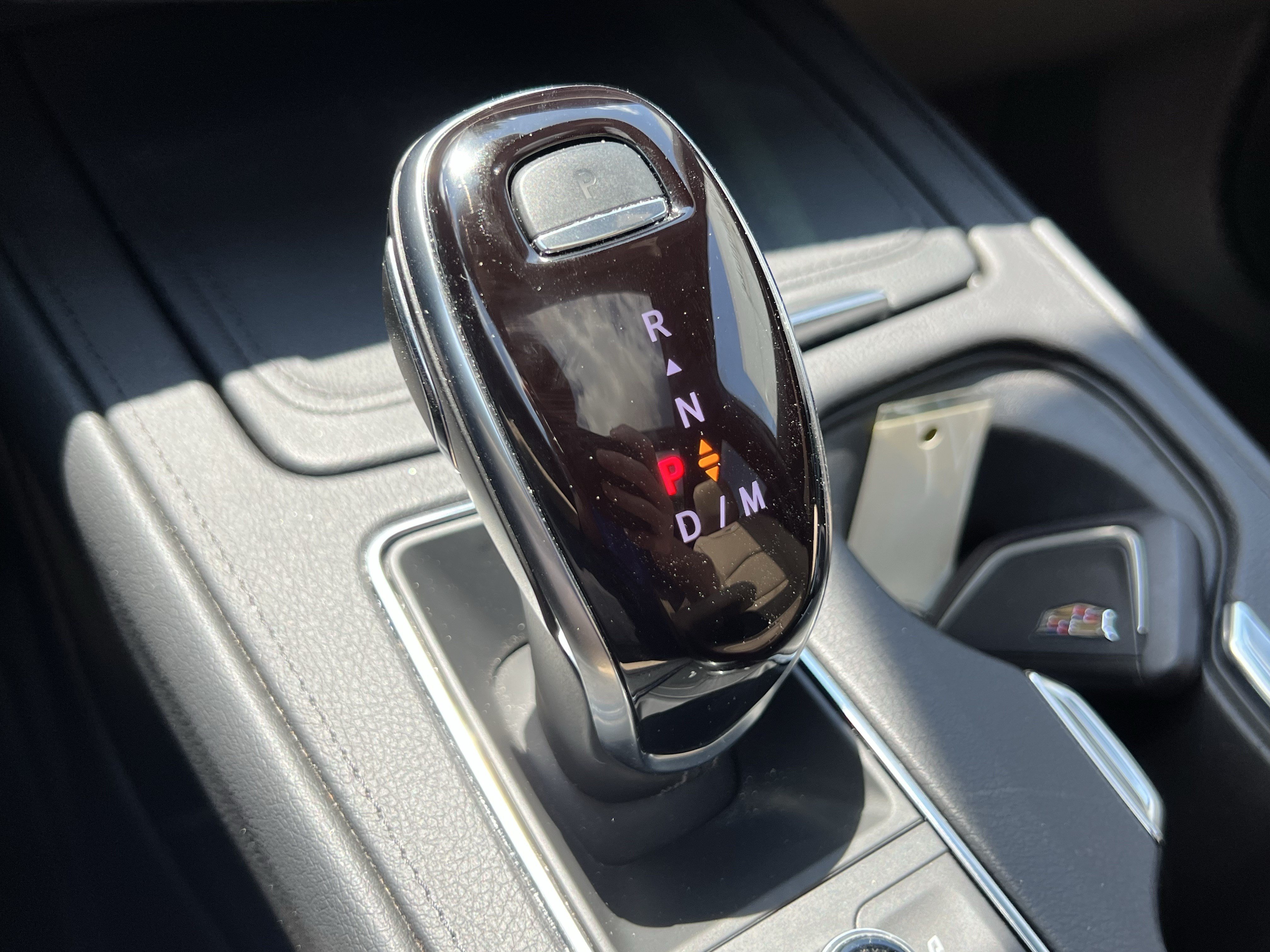 Used 2025 Cadillac XT4 Premium Luxury FWD image 26