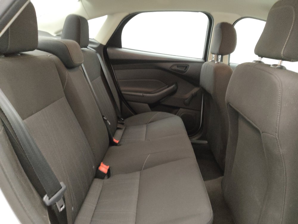 Used 2016 Ford Focus S FWD image 19