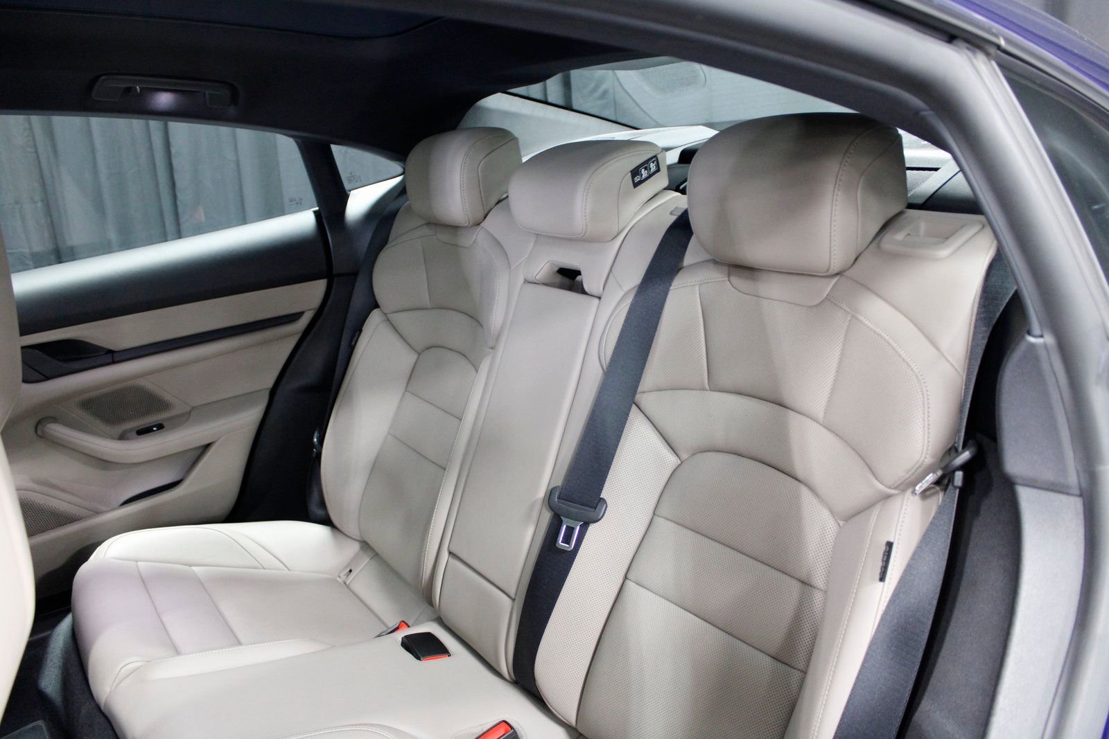 Certified 2021 Porsche Taycan image 19