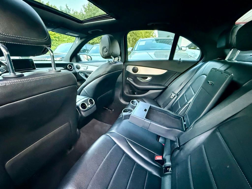 Used 2018 Mercedes-Benz C 300 Sedan image 35