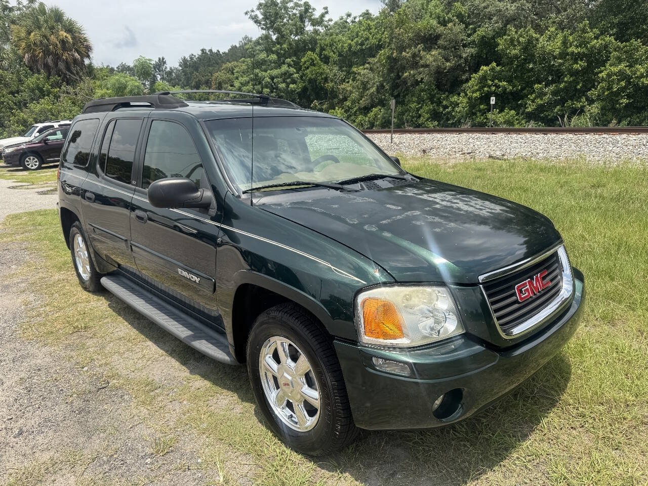Used 2003 GMC Envoy XL SLE w/ 1SB Preferred Equipment Group RWD image 2