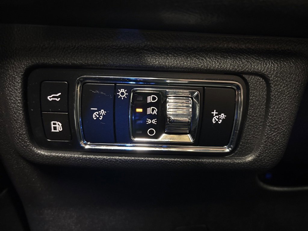 Used 2024 Lincoln Corsair Grand Touring w/ Equipment Group 301A image 28