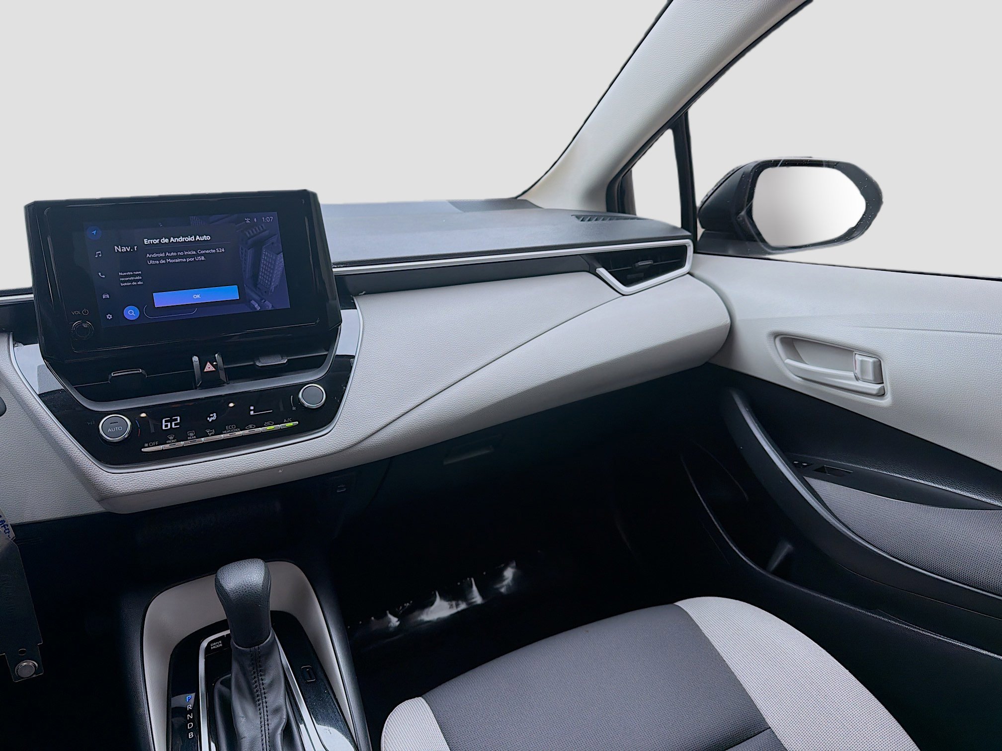 Used 2024 Toyota Corolla LE image 21