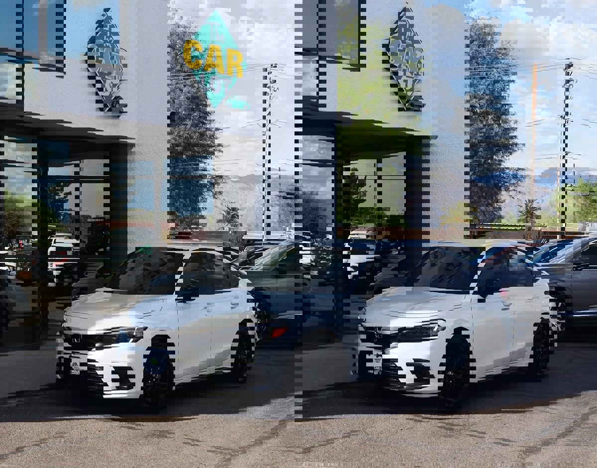 Used 2024 Honda Civic Sport image 2