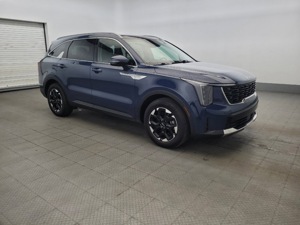Used 2024 Kia Sorento S w/ Panoramic Sunroof Package FWD image 11
