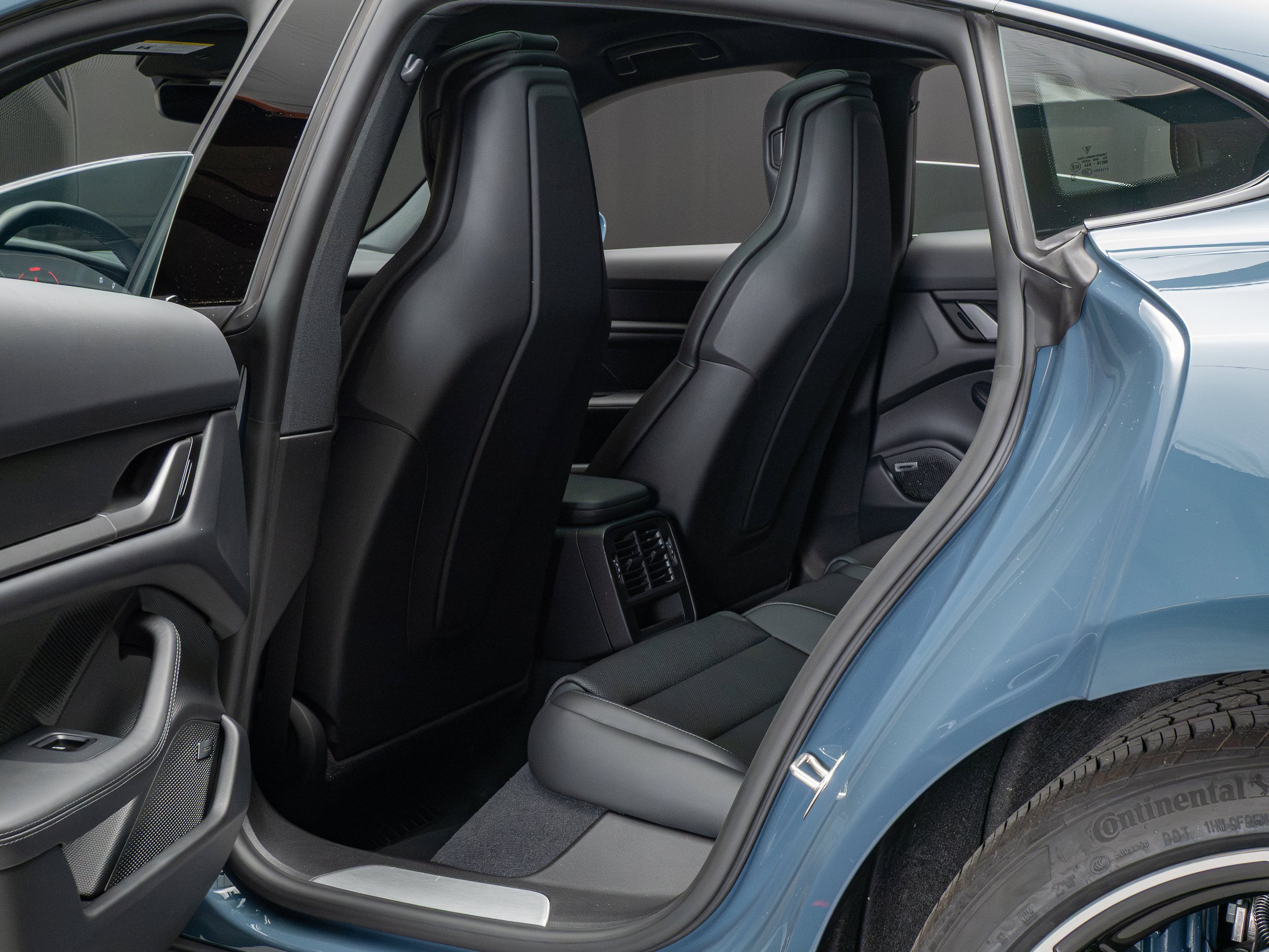 New 2026 Porsche Taycan RWD image 27
