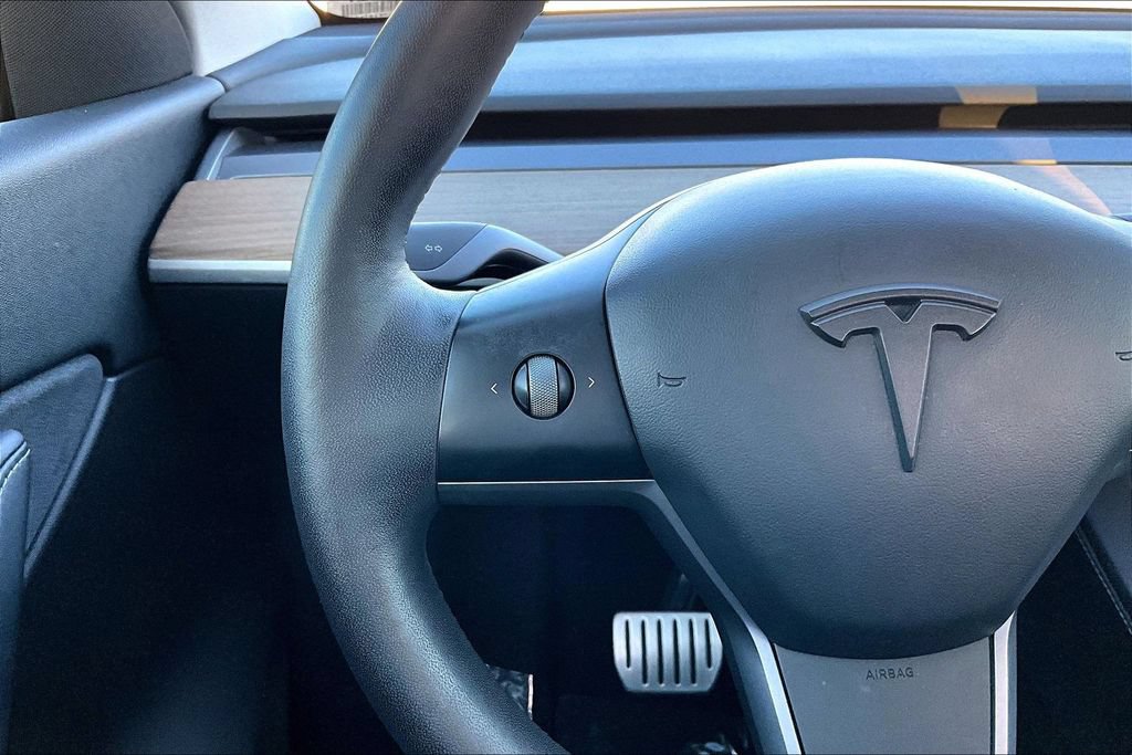 Used 2021 Tesla Model Y Performance AWD/4WD image 11