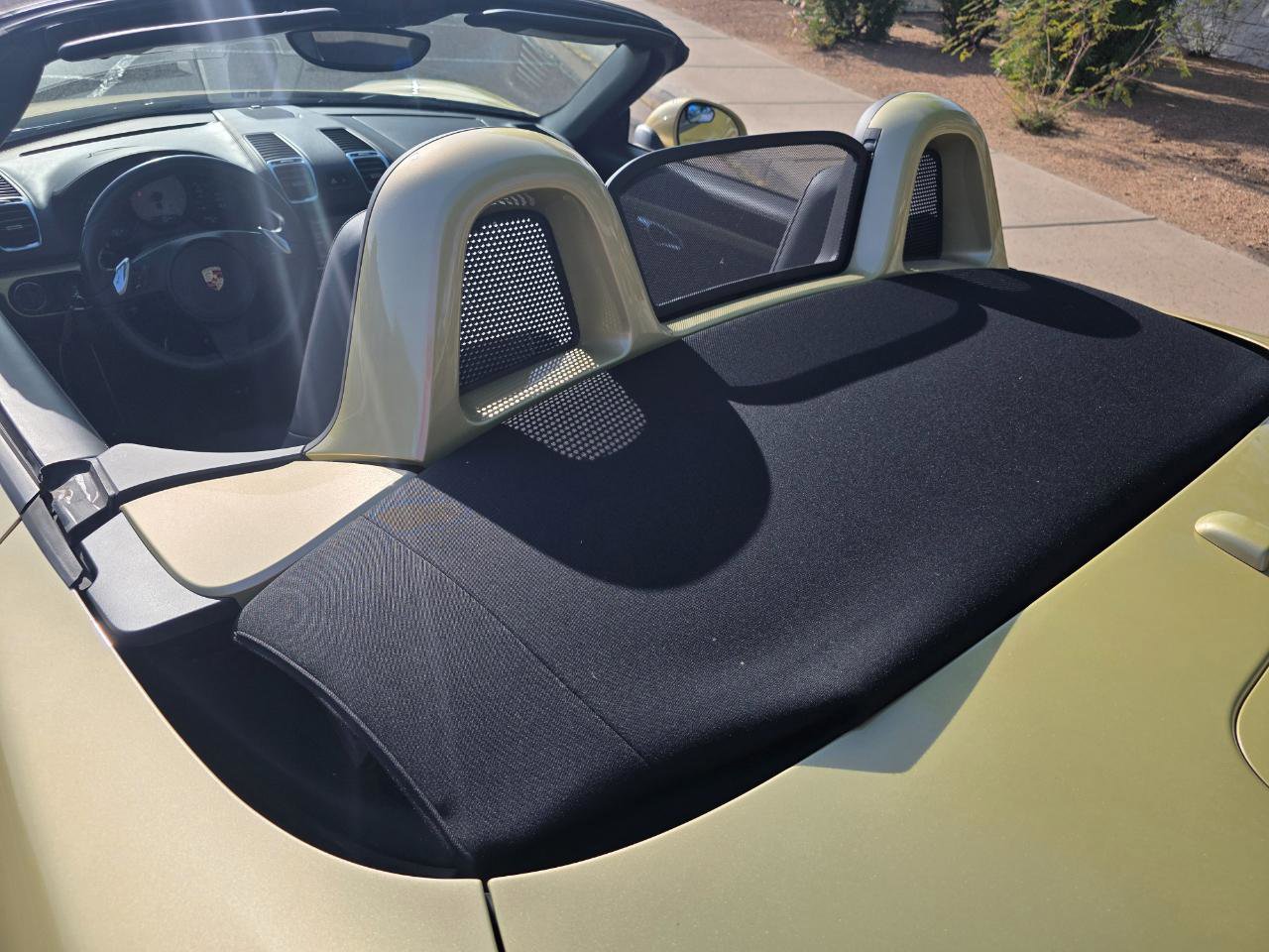 Used 2014 Porsche Boxster S image 9