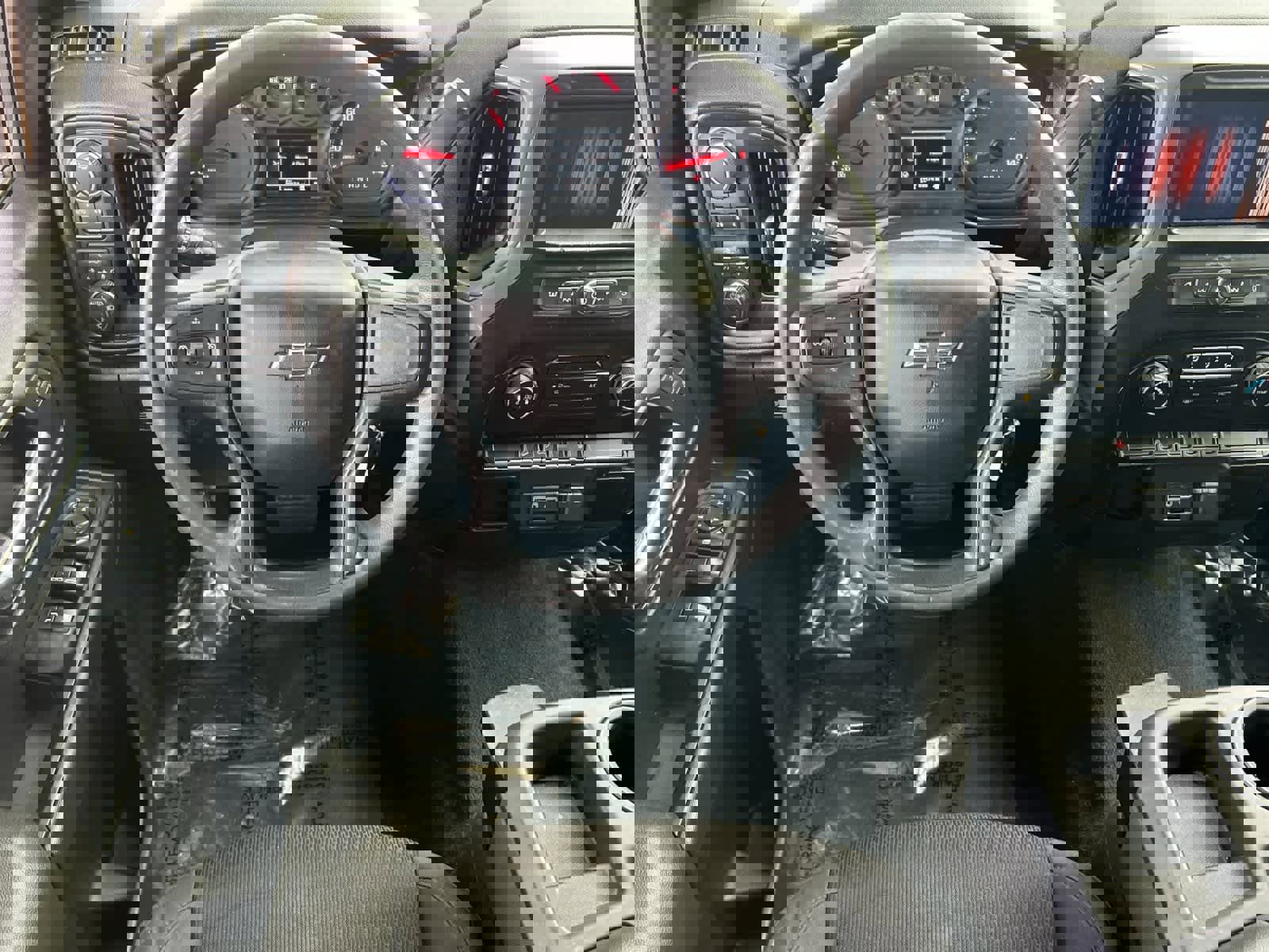 Used 2020 Chevrolet Silverado 1500 Custom Trail Boss w/ Custom Convenience Package image 15