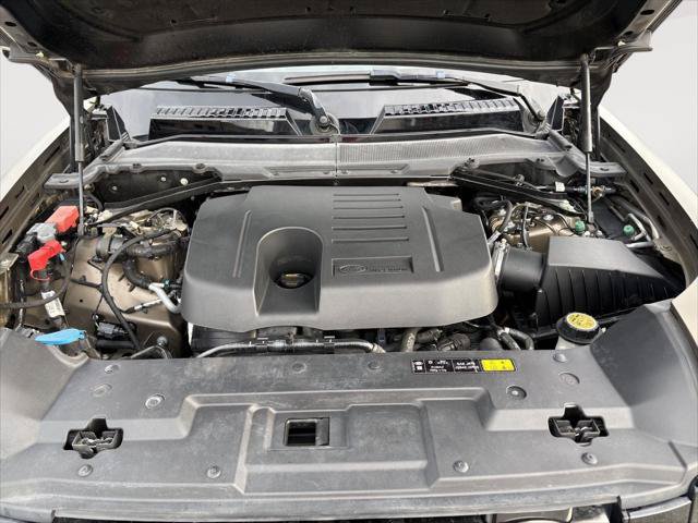 Used 2020 Land Rover Defender 110 X AWD/4WD image 26