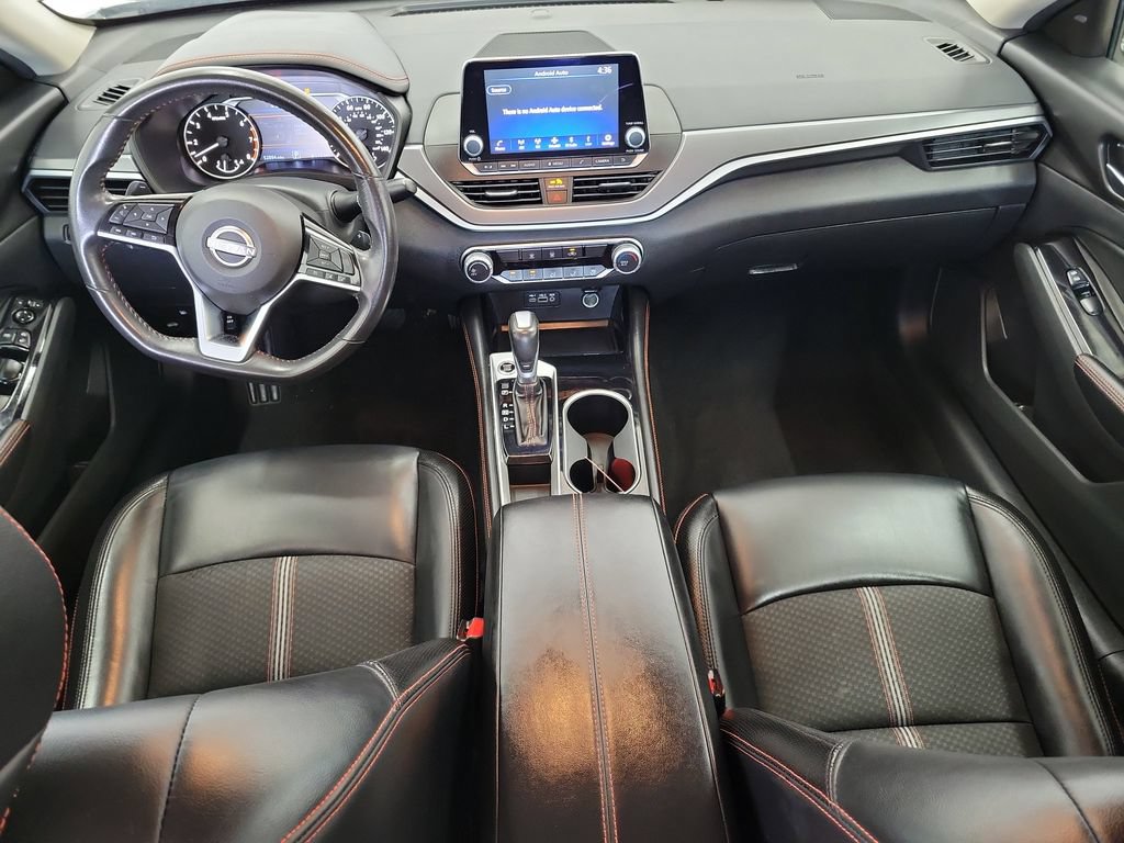 Used 2024 Nissan Altima 2.5 SR FWD image 16