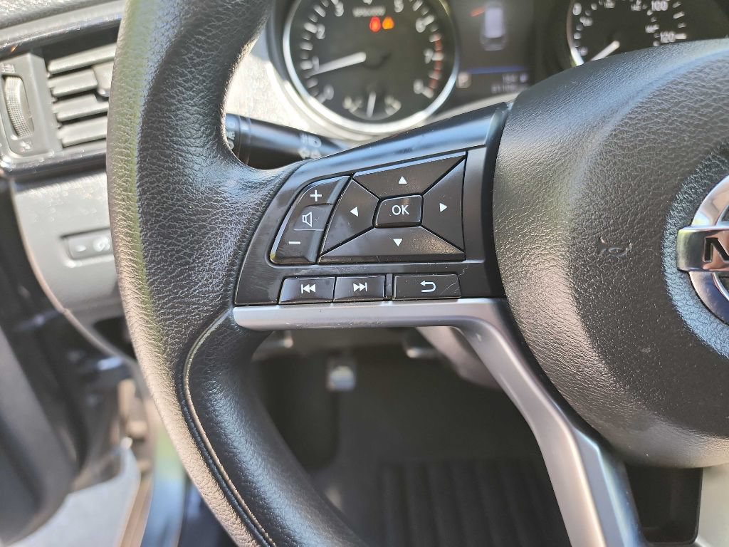 Used 2018 Nissan Rogue S FWD image 15