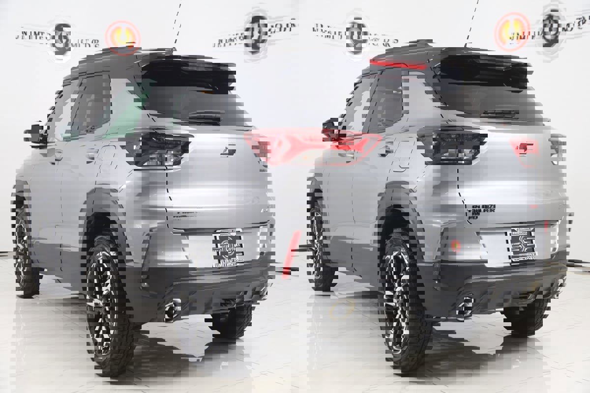 Used 2023 Chevrolet TrailBlazer RS image 4
