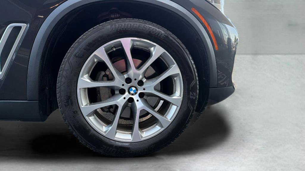 Used 2020 BMW X5 xDrive40i w/ Convenience Package image 12
