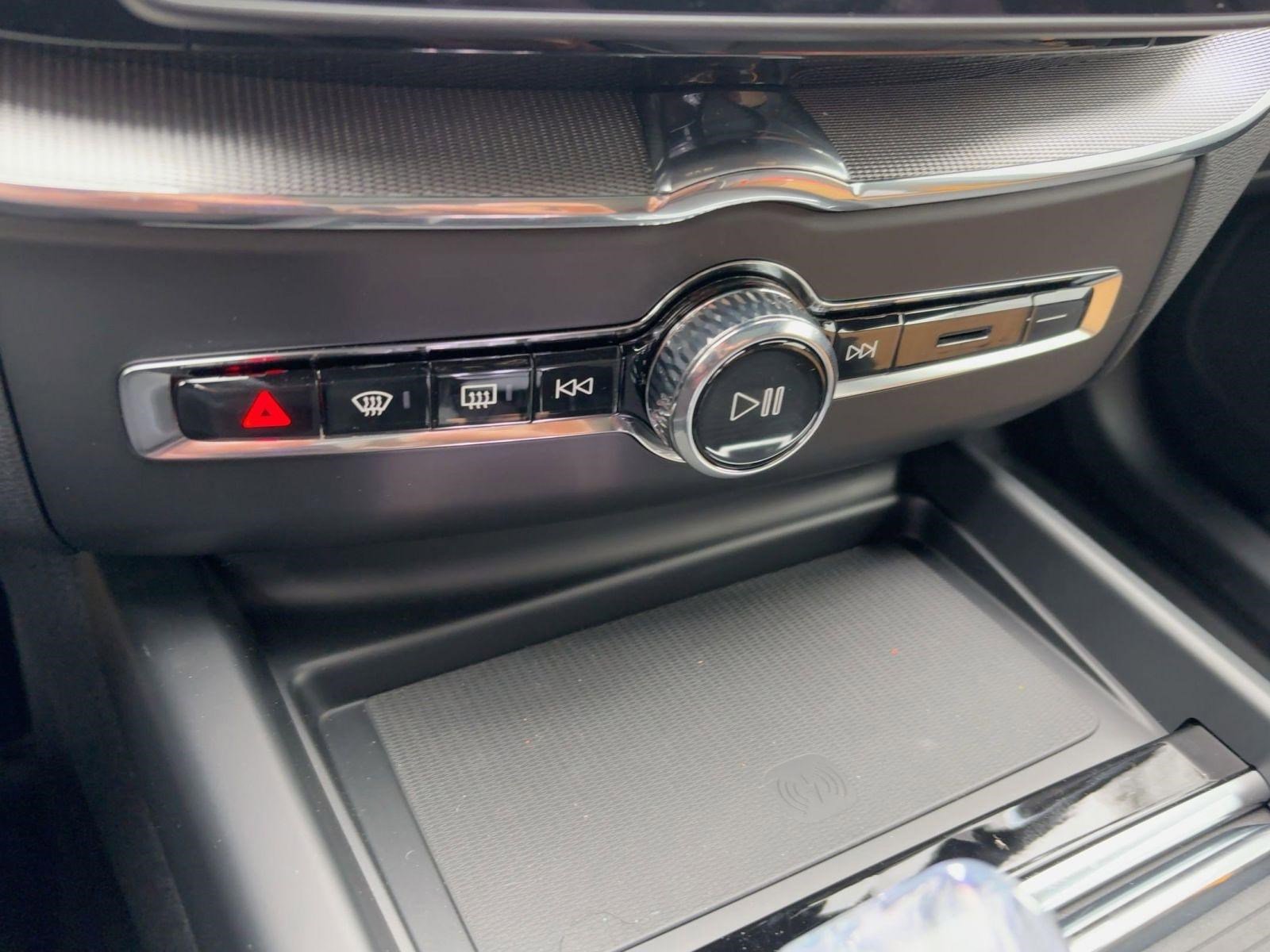 New 2026 Volvo XC60 T8 Polestar w/ Protection Package image 19