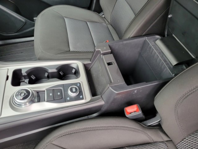 Used 2023 Ford Explorer XLT image 41