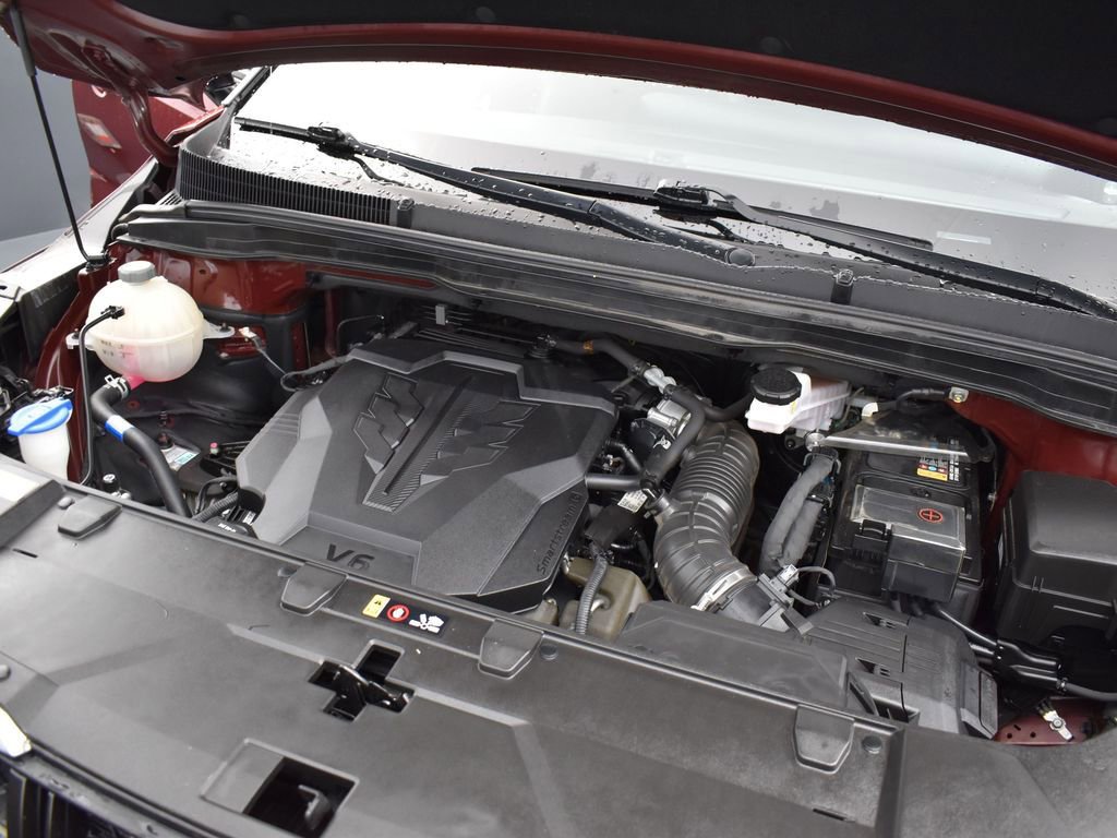 Used 2024 Kia Carnival LX image 36