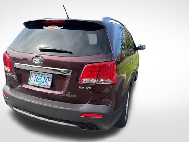 Used 2011 Kia Sorento EX w/ Premium Pkg image 5