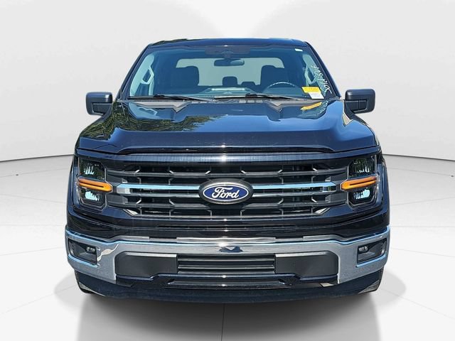 Used 2025 Ford F150 XLT w/ Equipment Group 301A Standard RWD image 8