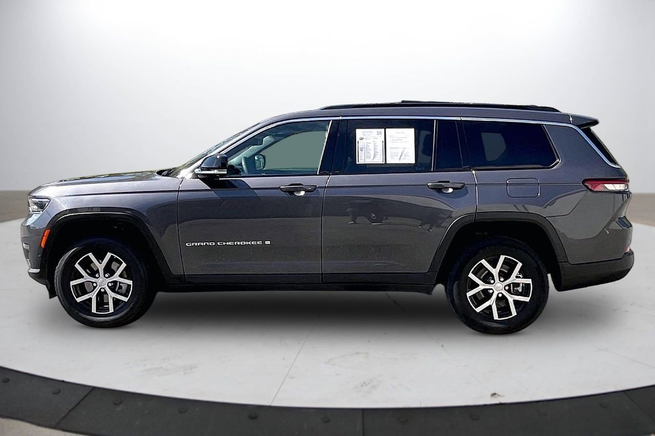 Used 2024 Jeep Grand Cherokee L Limited w/ Luxury Tech Group II image 6