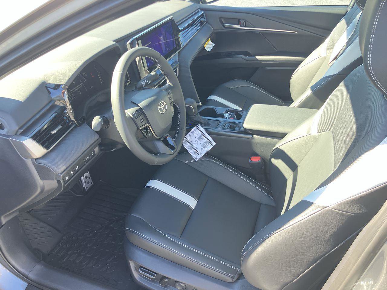 New 2026 Toyota Camry SE image 9